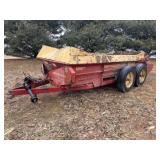 New Holland 185 Manure Spreader