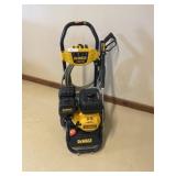 New DeWalt Gas-Powered Pressure Washer