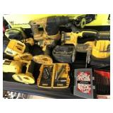 (6) DeWalt 18V Power Tools