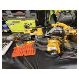 (6) DeWalt 18V Power Tools