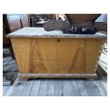 Grain Painted Blanket Chest