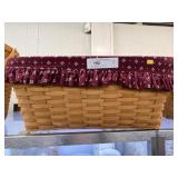 1998 Longaberger Laundry Basket
