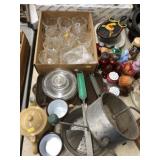 Shakers, Beer Steins, Chinaware