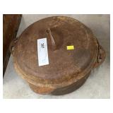 Griswold No. 8 Dutch Oven