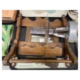 Towel Rack with Stereo Viewer