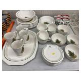 Pfaltzgraff Dinnerware