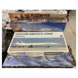 (5) Aviation Model Kits