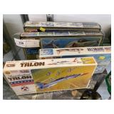 (4) Aviation Model Kits
