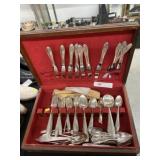 Oneida Flatware Set