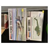 (4) Aviation Model Kits
