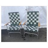 2 Folding Lawn Chairs