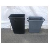 2 Heavy Duty Plastic Trash Cans