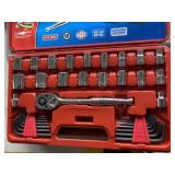 New Crescent 39 Piece Tool Set
