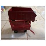 Sperry New Holland Forage & Hay Wagon