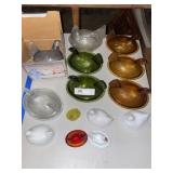 Art Glass Hen On Nests