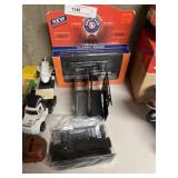 Lionel 1:120 Scale Train & Other Train