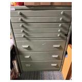 Vintage Painted 5-Drawer Dresser