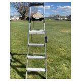 Cosco 4 Ft. Step Ladder