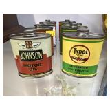 (8) Reproduction Oil Cans