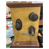 Door Knob Display