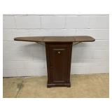 Modern Pine 1-door Cabinet