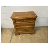Modern Oak 3-drawer Nightstand
