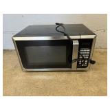 Hamilton Beach Microwave w/ Turntable
