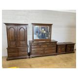 4Pc. Cherry Bedroom Suite