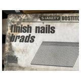 2-1/2" 15 Gauge Finish Nails