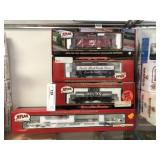 4 Atlas HO Scale Freight Cars