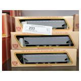 20 HO Scale Hopper Cars