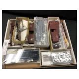 Grouping of HO Scale Freight Car Kits