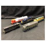 5 HO Scale Locomotives