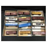 12 Athearn HO Scale Freight Cars