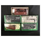 5 Bowser HO Scale Freight Cars