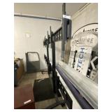 6-Screen Stand on Wheels