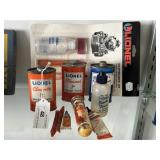Lionel Model Train Oil Cans and Cleaning Supplies