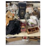 Antique Oil Lamps, Collectibles