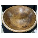 Excellent Early Antique Turned Wood Bowl