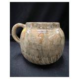 Sponge-Decorated Stoneware Bean Pot