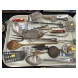 Vintage Kitchenwares