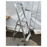 Folding Step Ladder