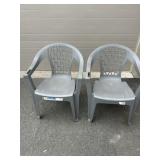 2 Plastic Patio Chairs