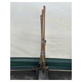 Varous Shovels