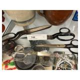(4) Pairs of Vintage Shears