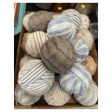 Fabric Carpet Balls