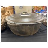 No. 12 Unsigned Dutch Oven