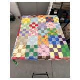Oval Block Pattern Patchwork Quilt