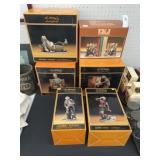 Emmett Kelly Figurines