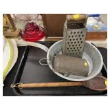 Vintage Cookwares